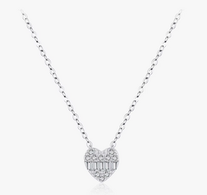 Avessa Sparkling Heart Pendant - 4