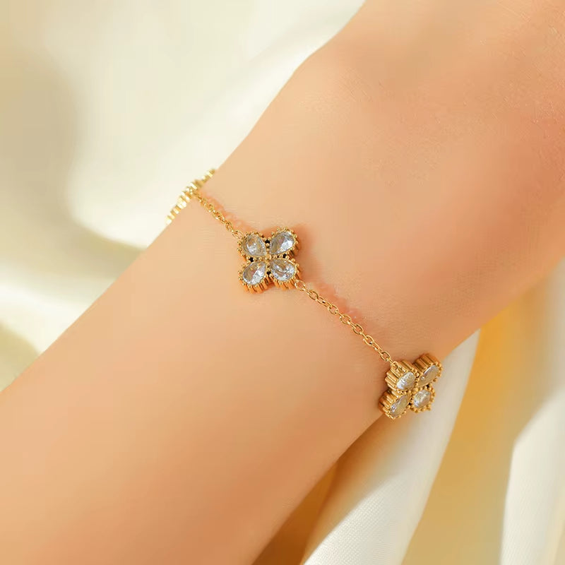 316L Stainless Steel Flower Petal White Zircon Bracelet for Women Fashion Wrist Chain Waterproof Jewelry Lady Gift