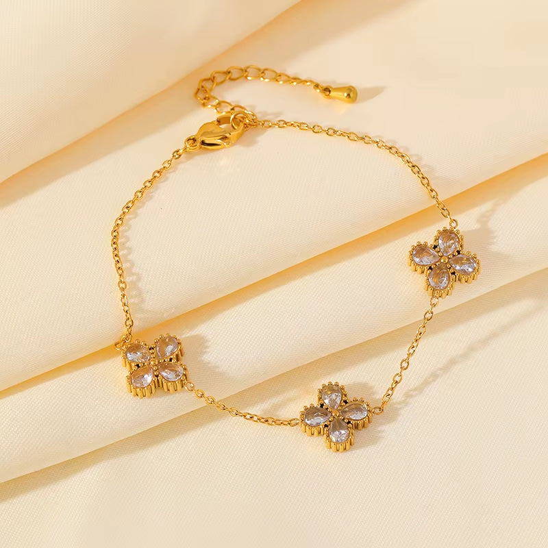 316L Stainless Steel Flower Petal White Zircon Bracelet for Women Fashion Wrist Chain Waterproof Jewelry Lady Gift