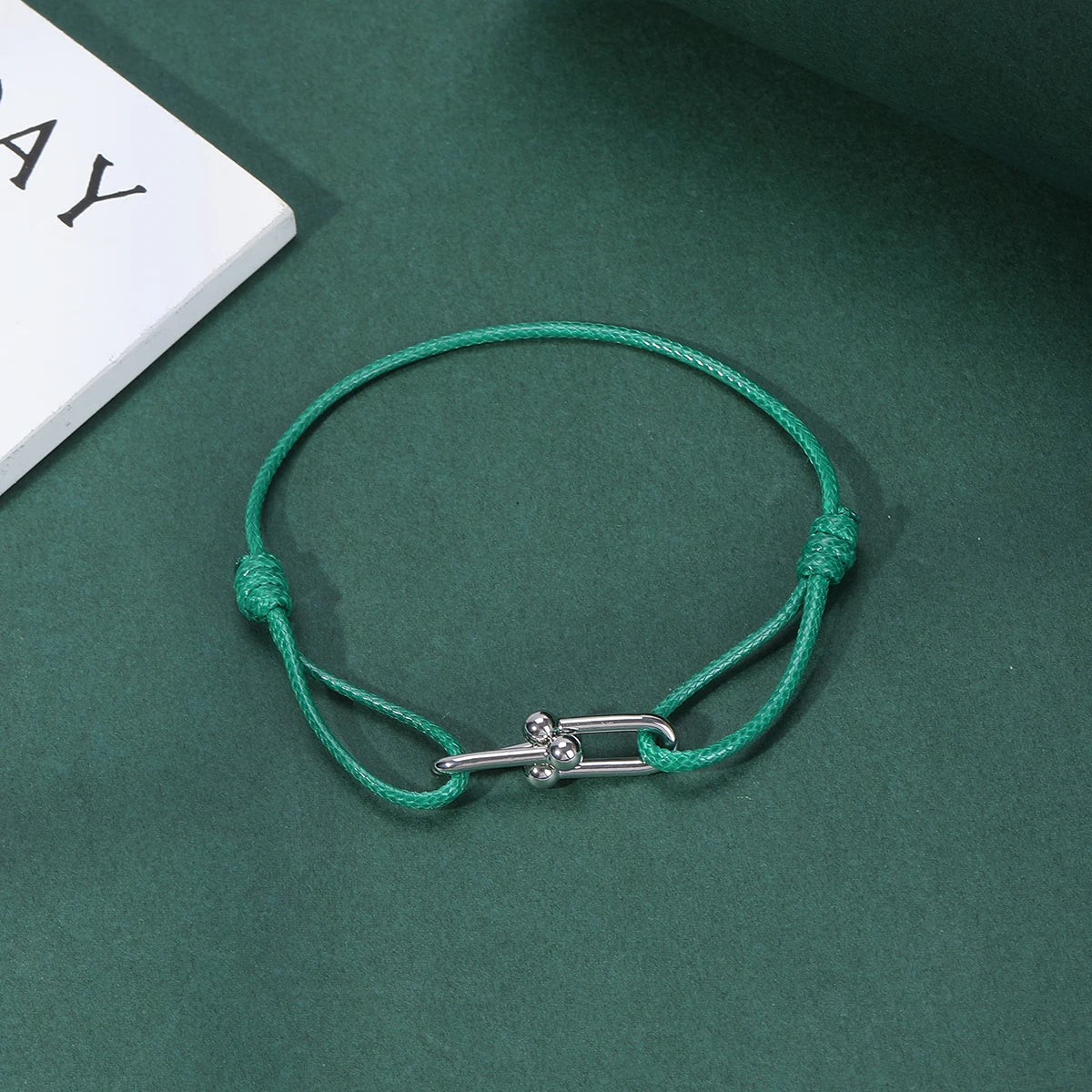 Avessa Urban Buckle Bracelet