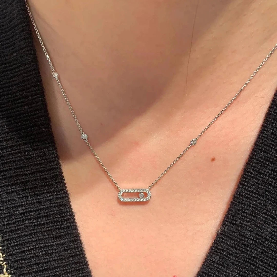 Avessa Moissanite Dot Bound