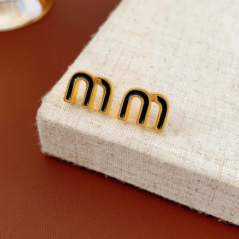 M Avessa Stuts 4 Variants