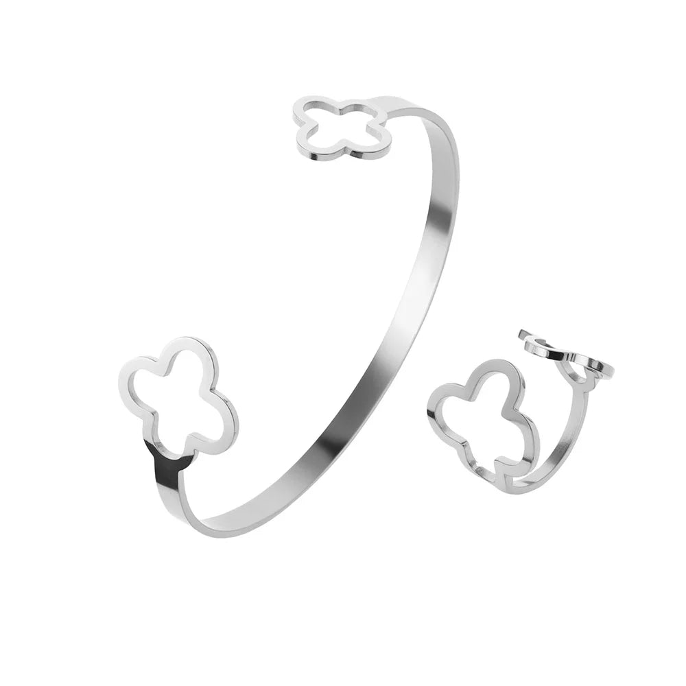 Avessa Clévar Ring