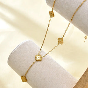 Avessa Clover Y-Shaped - 2
