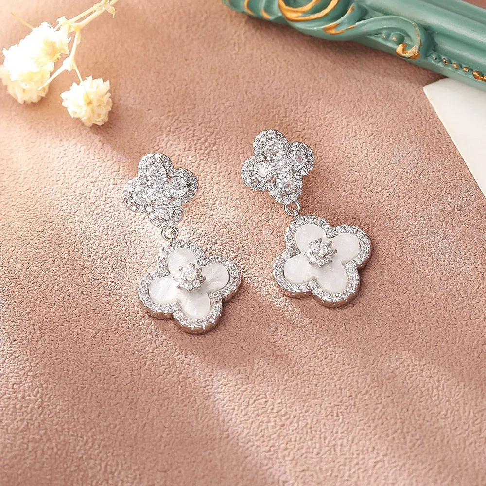 Avessa Eloria Zircon Clévar