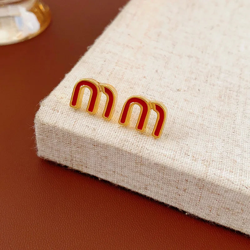 M Avessa Stuts 4 Variants