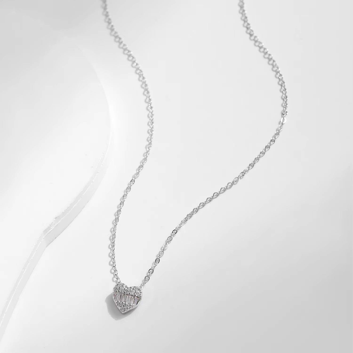 925 Sterling Silver Pave Setting Hearts Sparkling Zirconia Necklace Pendant Classic Romantic Wedding Jewelry for Women